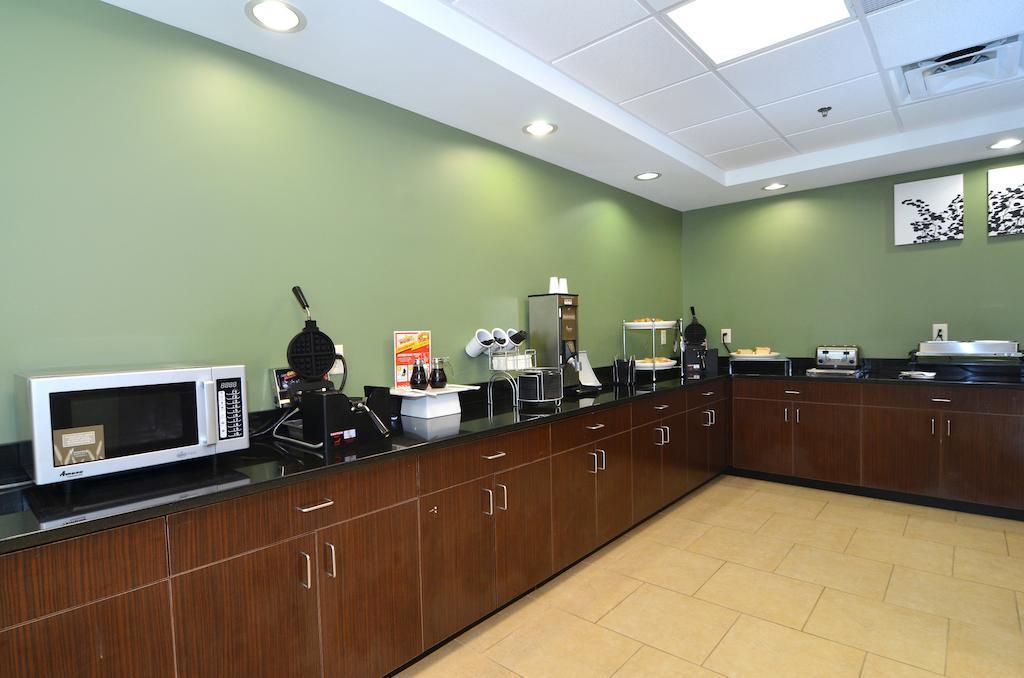 Hotel Sleep & North Mount Olive