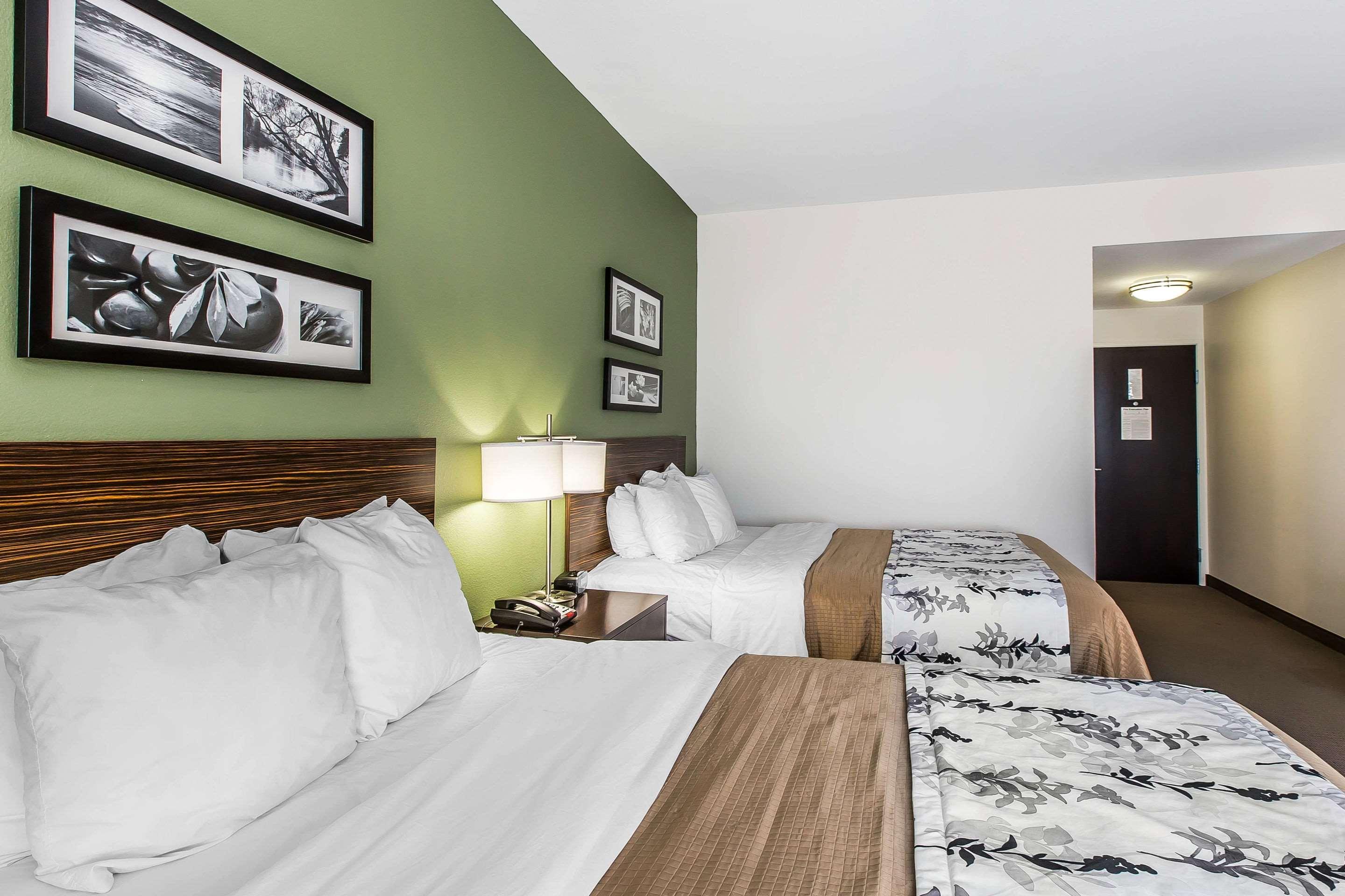 Hotel Sleep & North Mount Olive