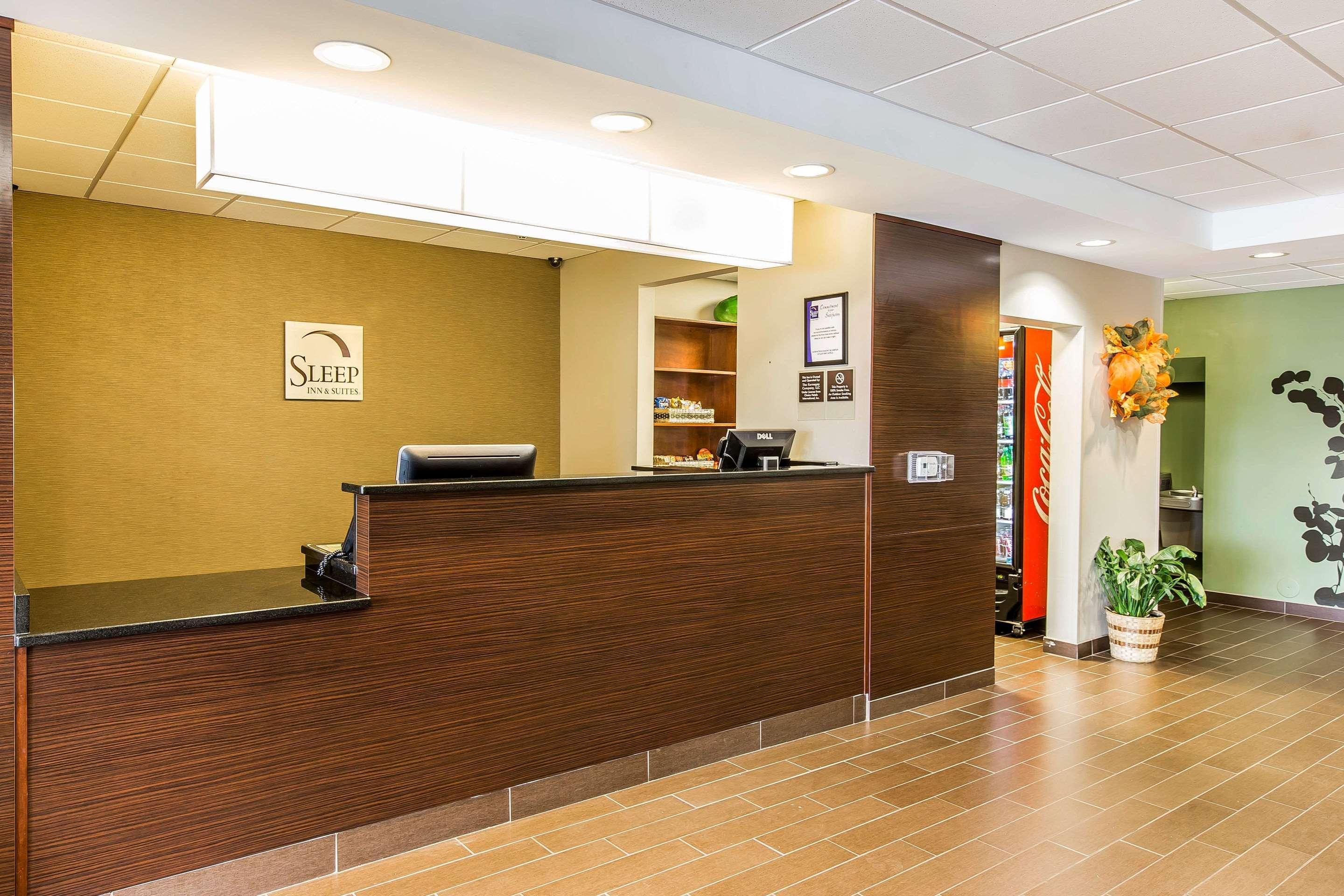 Sleep & North Hotel 3*