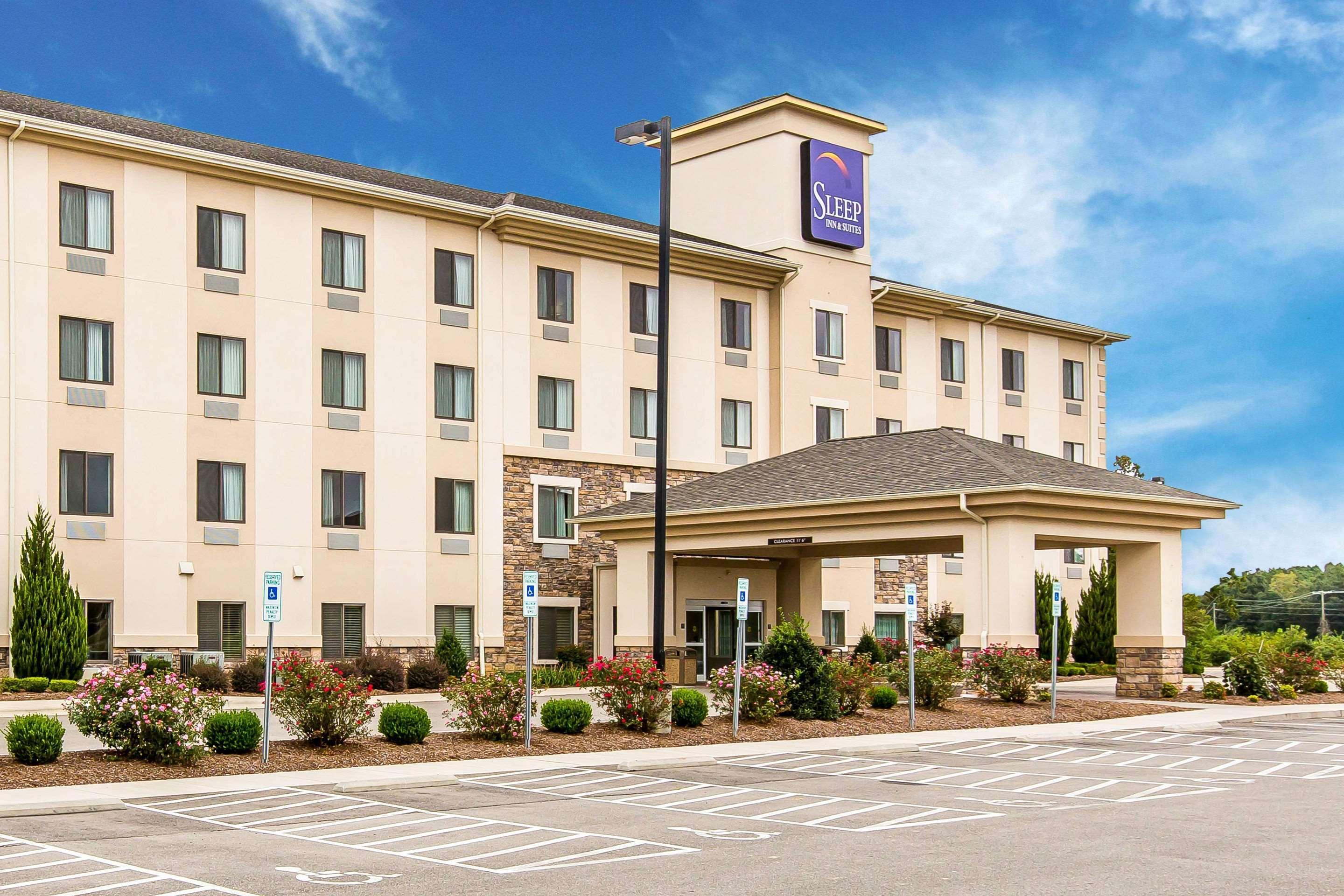 Sleep & North Hotel 3*