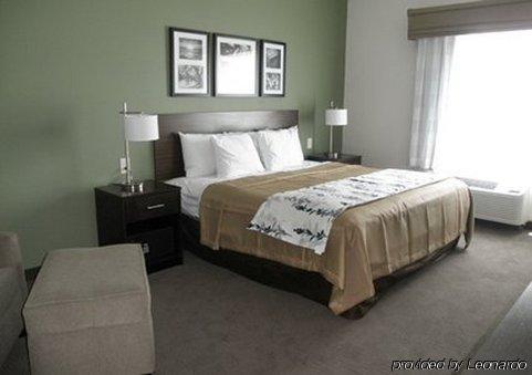 Sleep & North Hotel 3*